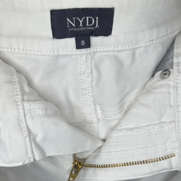 NYDJ Women's White Bermuda Shorts - Picture 6 of 8